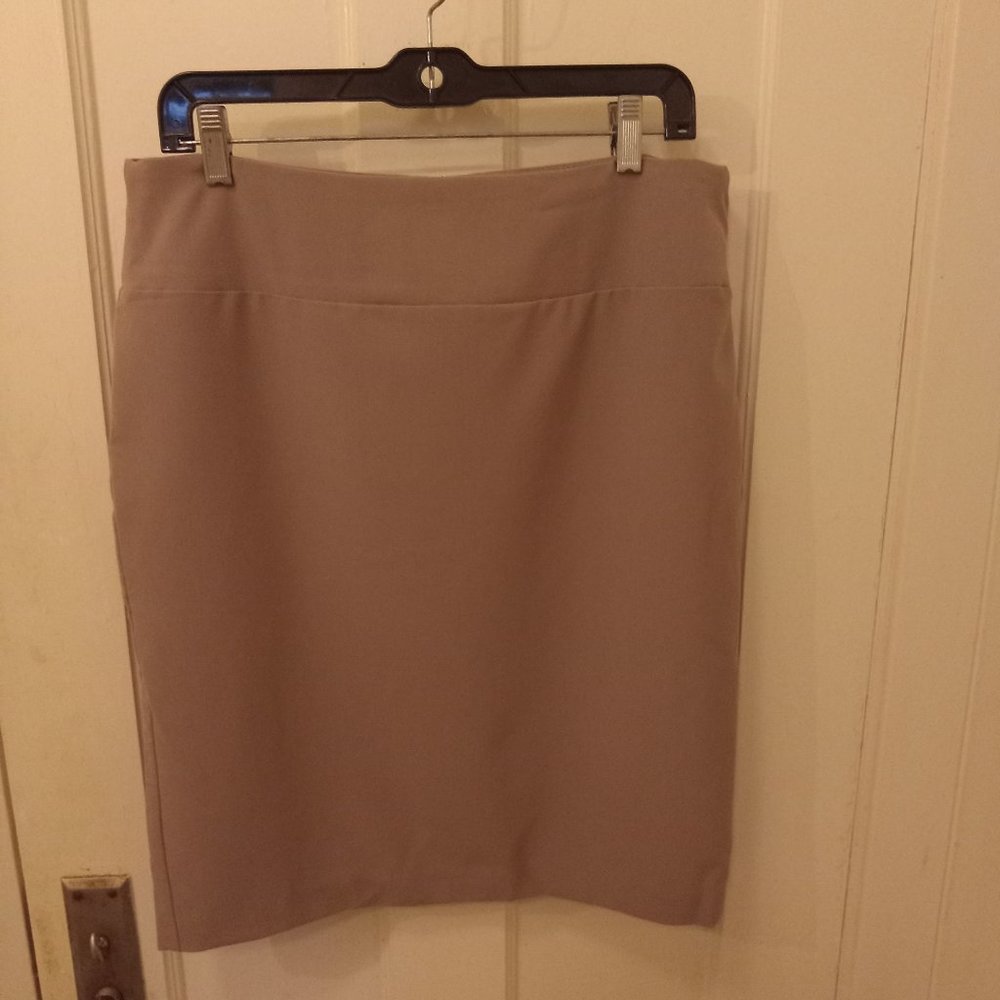 *3 FOR $13* Alfani beige pencil skirt